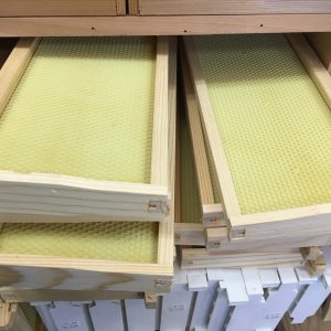 Langstroth Bee Box Wooden Frames with Foundation